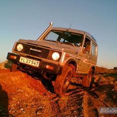 Suzuki SJ 413 High roof (SOLGT)