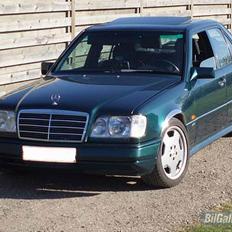 Mercedes Benz 250D sportsline solgt!!!