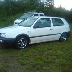 VW Golf 3 1.8 - SOLGT