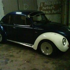 VW 1303 Solgt
