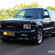 Amerikaner GMC Typhoon