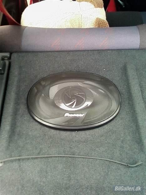 Peugeot 106 rallye - lidt baghøjtaler.. billede 15