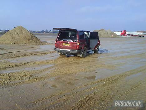 Toyota Landcruiser hdj80 Solgt -  Billedet er fra før jeg fik den hævet og sat andre dæk på billede 8