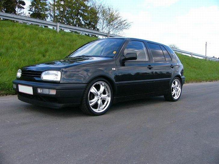 VW Golf 3 1,8 SOLGT billede 3