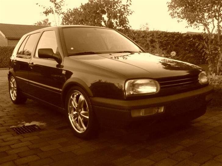 VW Golf 3 1,8 SOLGT billede 4