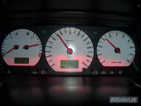 VW Transporter 2,5 TDI solgt billede 2