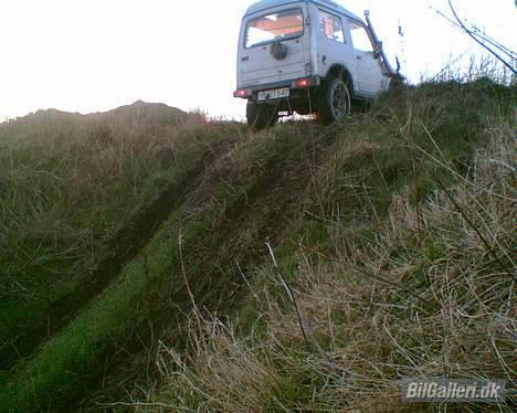 Suzuki SJ 413 High roof (SOLGT) - ...men op kom den... billede 3