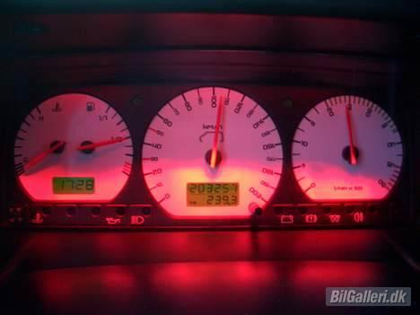 VW Transporter 2,5 TDI solgt billede 3