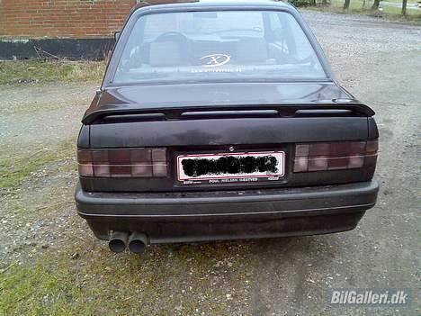 BMW 320 i  solgt billede 5