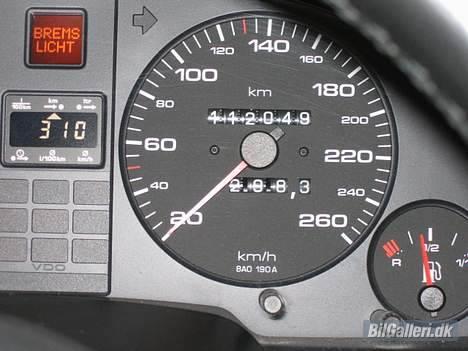 Audi coupe - nu står der 141000 men den summer stadig billede 4