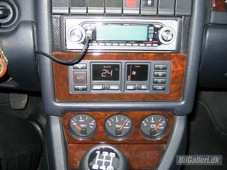 Audi coupe - lidt af udsigten fra førersædet billede 5