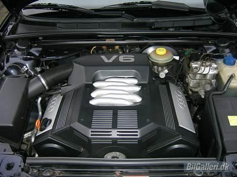 Audi coupe - et kik ned i "stalden" som jeg synes ser ok ud ?ca 8 - 9 km pr liter billede 6