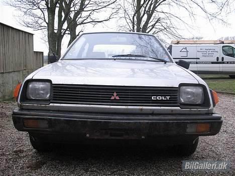 Mitsubishi Colt "81´er .." *solgt* billede 2