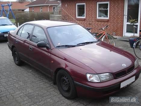 Toyota Carina E billede 5