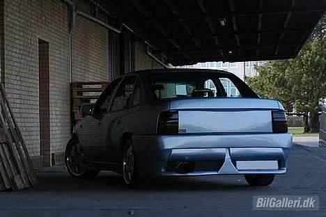 Opel vectra billede 2