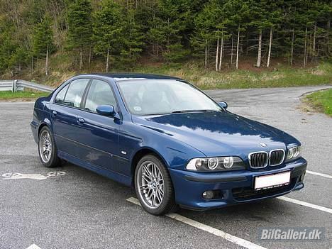 BMW E39 528i  billede 2