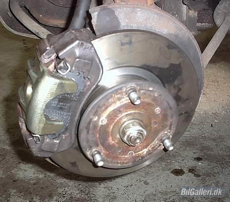 Talbot Samba LS Skrottet - Så blev der skiftet Bremser (skiver, klodser og caliper) D. 20/ 2 - 07 billede 12