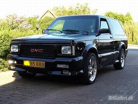 Amerikaner GMC Typhoon billede 1