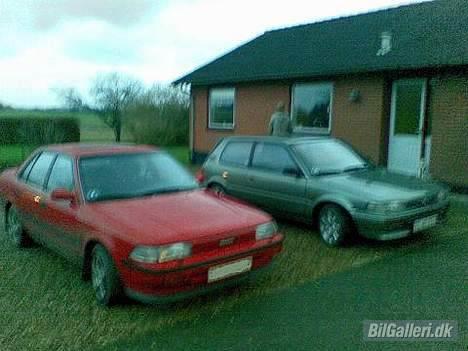 Toyota Carina ll  - My and my Brother ;D ... Undskyld kvaliteten.. billede 7