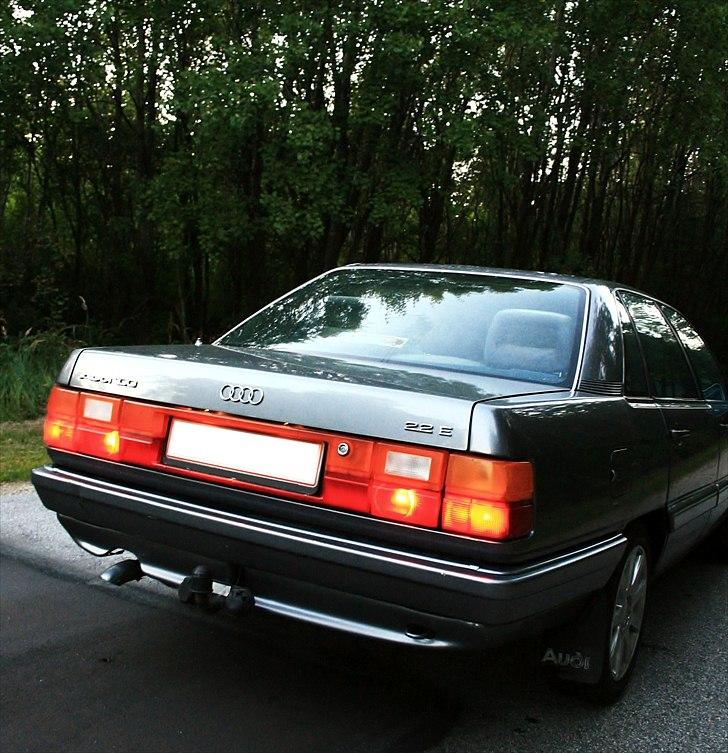 Audi 100 2.2E billede 2