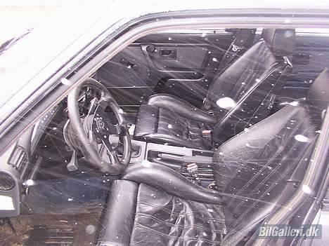 BMW 327i eta solgt billede 8