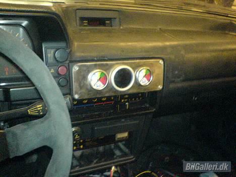 Mazda 323 BF "blevet stjålet" billede 7