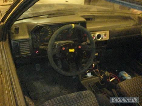 Mazda 323 BF "blevet stjålet" billede 8