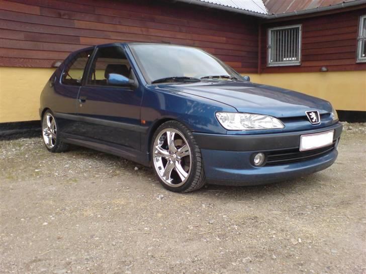 Peugeot 306 2,0 TURBO  SOLGT - med sommer fælge billede 1