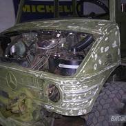 Mercedes Benz Unimog 416