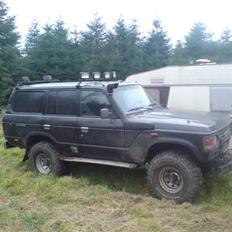 Toyota Landcruiser hj 61