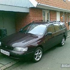Toyota Carina E St. Car