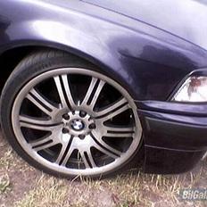 BMW 318iS - E36 Coupè SOLGT