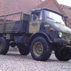 Mercedes Benz Unimog 416