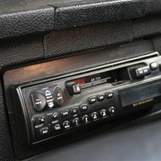 Volvo 245 Turbo (SOLGT)