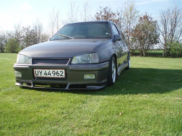 Opel kadett e gsi **solgt** billede 3