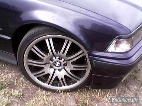 BMW 318iS - E36 Coupè SOLGT billede 2