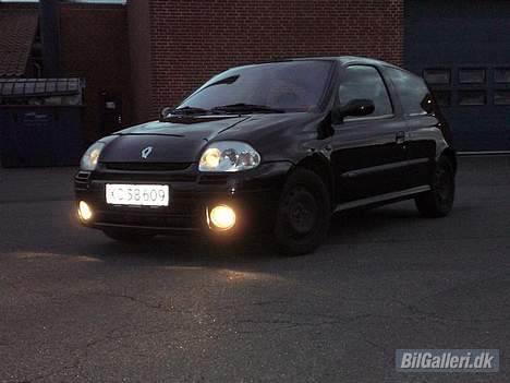 Renault Clio Sport 2,0 16v billede 1
