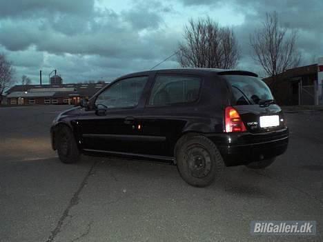 Renault Clio Sport 2,0 16v billede 3