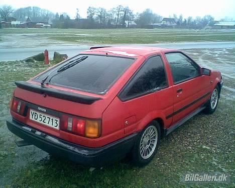Toyota Corolla ae86 (solgt) billede 6