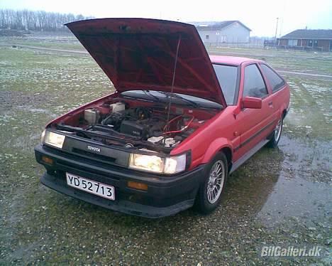 Toyota Corolla ae86 (solgt) billede 14