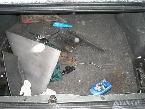 BMW 320i e30 billede 7