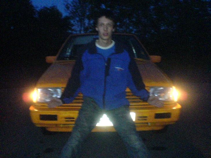 Nissan micra solgt.... - det er så mig og min elskede bil.... billede 1