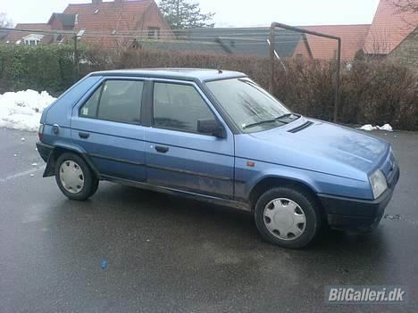 Skoda Favorit 136 f [Solgt] billede 2