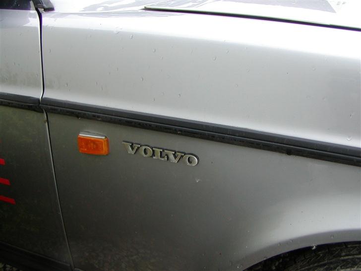 Volvo 245 Turbo (SOLGT) - Volvo logo! billede 5