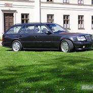 Mercedes Benz W124 36 AMG SOLGT