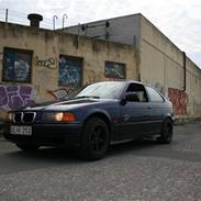 BMW 316i compact *Solgt**