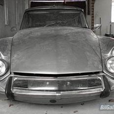 Citroën DS 21 Pallas 