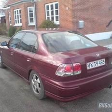 Honda Civic 1,6 vti solgt