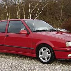 Renault 19 16V *Solgt*