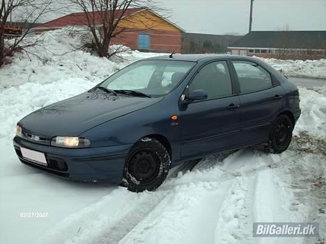 Fiat Brava sx *Solgt* - Fra den vinter jeg fik den :).. billede 4